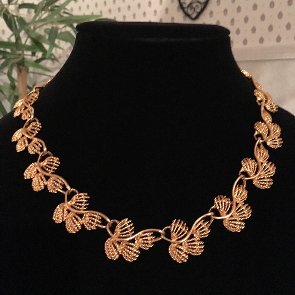 Vintage Napier gold plated necklace